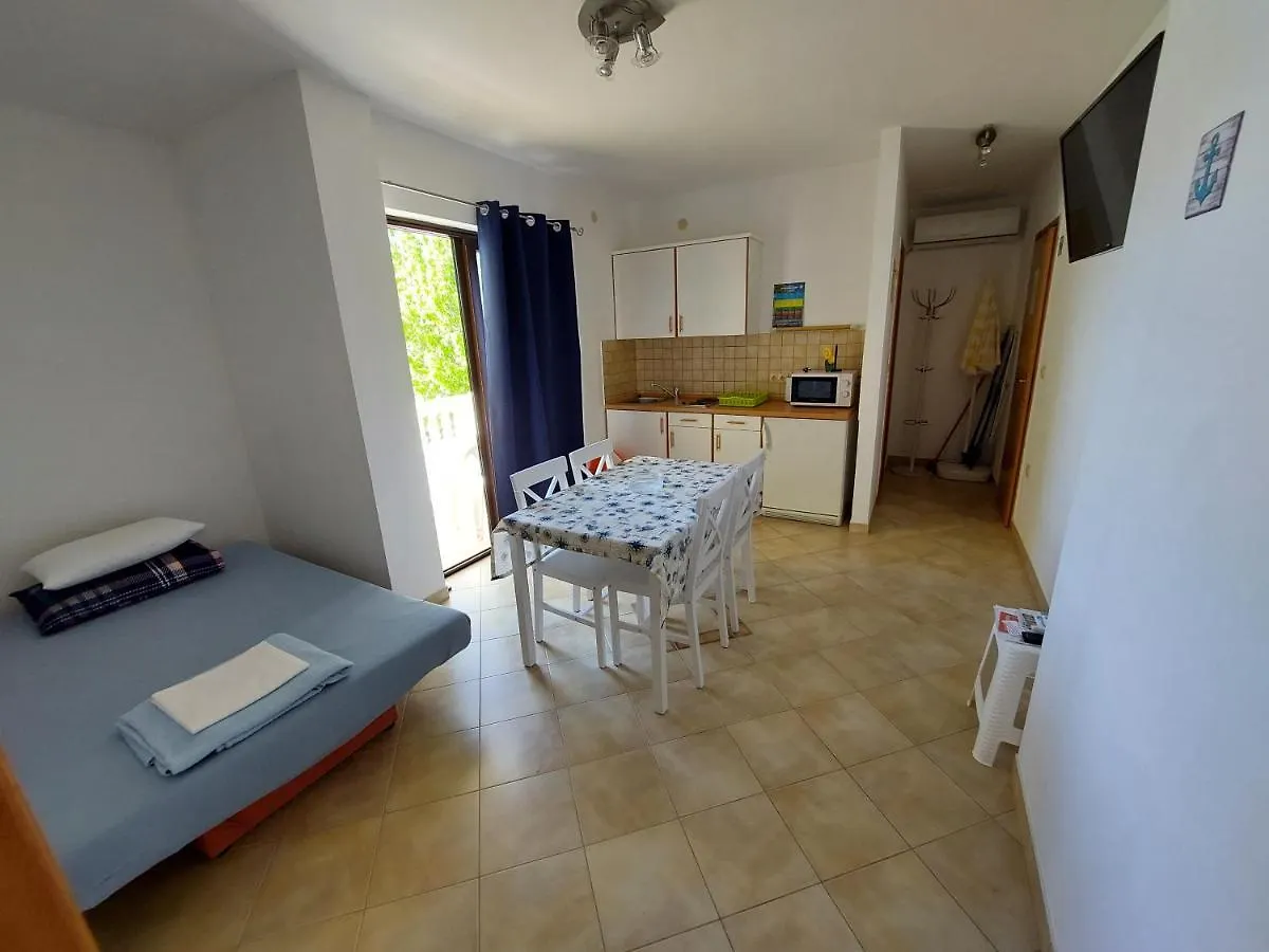 Homestay Apartmani Mati Kampor